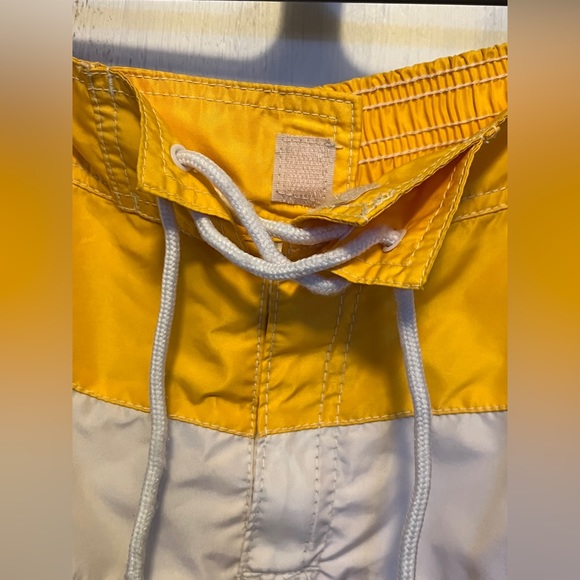 Cleveland Cavaliers Men’s Large Swimsuit - Picture 3 of 9